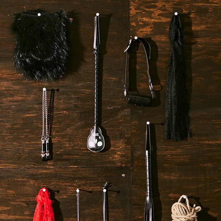 Spiked Sensory Mitt