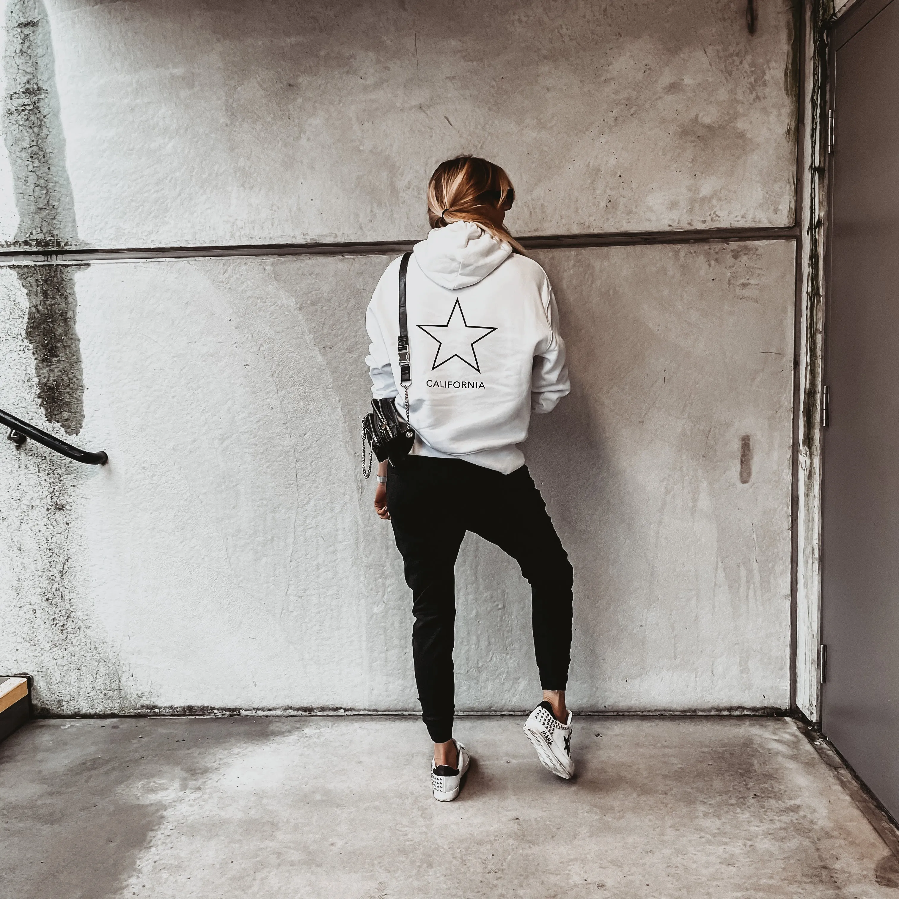 Super slouchy white LOS ANGELES hoody *super slouchy fit*